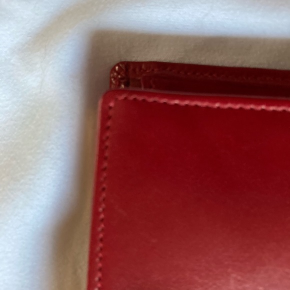 Chanel CC Kiss-lock red leather wallet - Picture 15 of 16